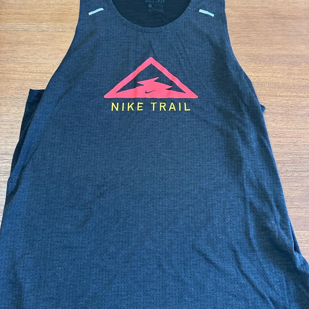 Nike Trail running tank top